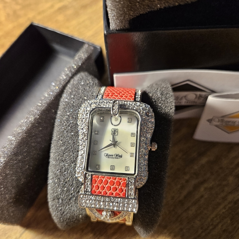 Victoria Wieck Bangle Watch